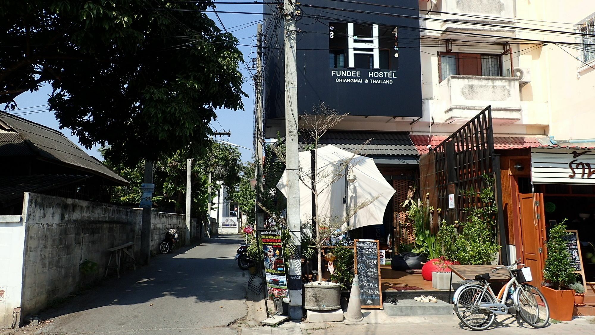 Fundee Hostel Τσιάνγκ Μάι Εξωτερικό φωτογραφία