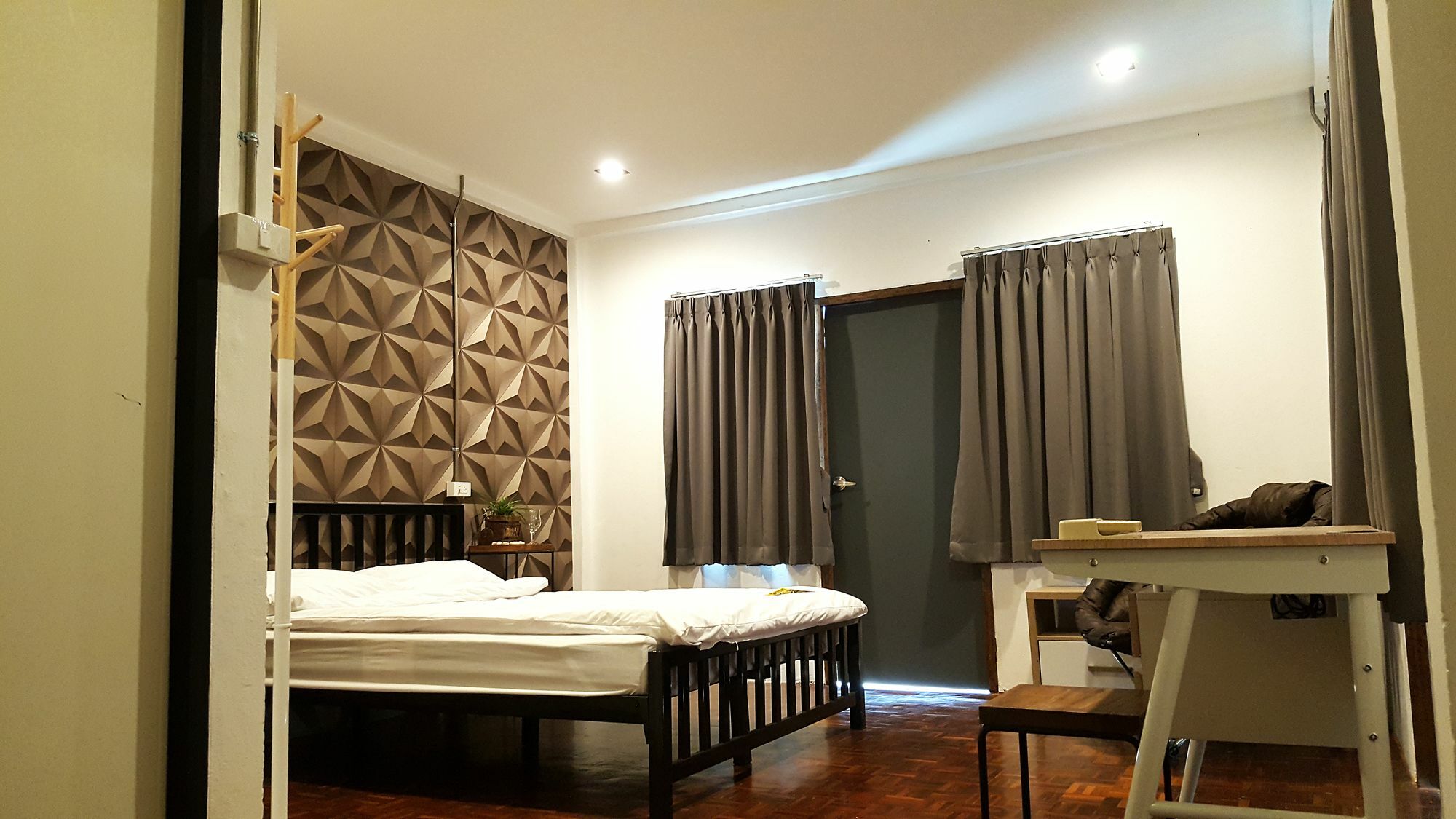 Fundee Hostel Τσιάνγκ Μάι Εξωτερικό φωτογραφία